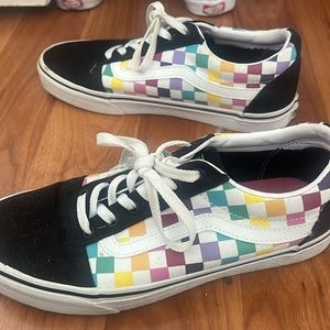 Vans Old Skool Rainbow Check size 10W/8.5M WORN TWICE!